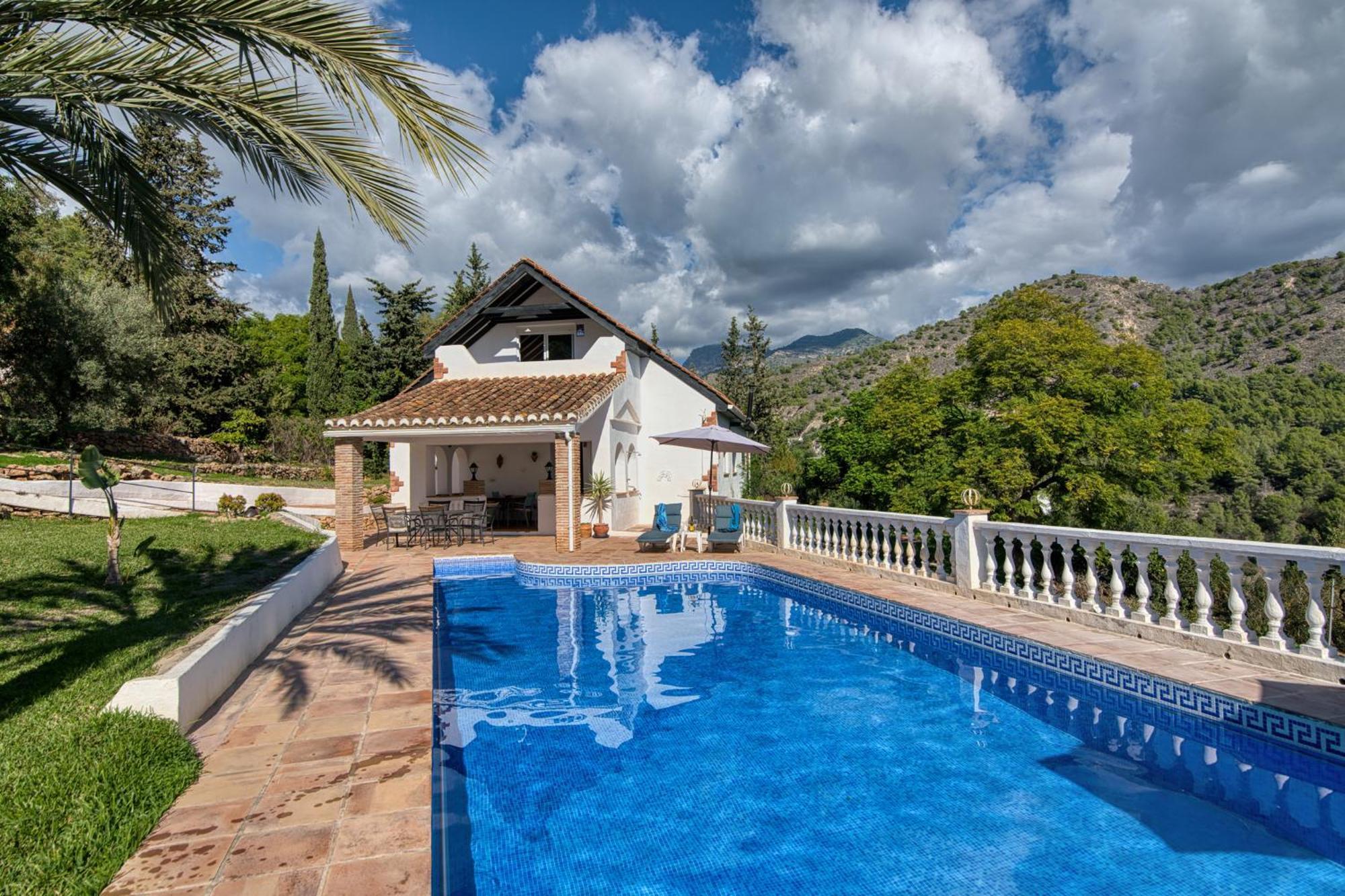 Villa Morera Bed & Breakfast Frigiliana Bagian luar foto