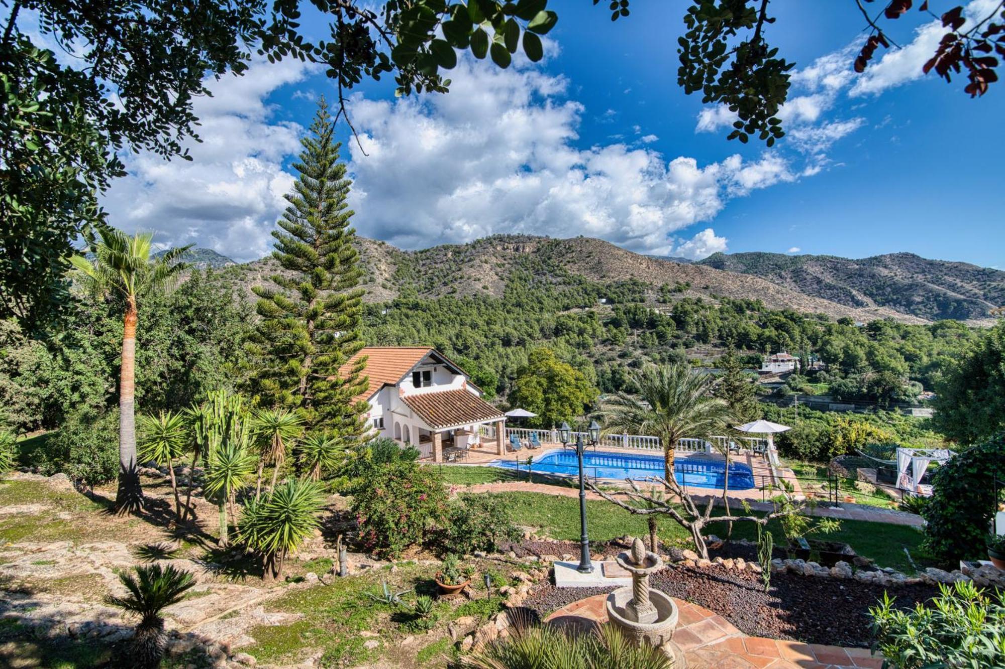 Villa Morera Bed & Breakfast Frigiliana Bagian luar foto