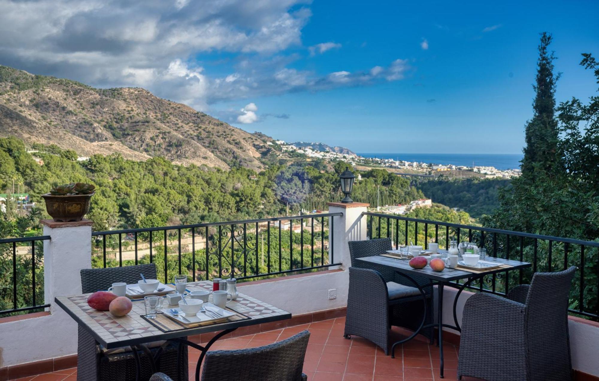 Villa Morera Bed & Breakfast Frigiliana Bagian luar foto