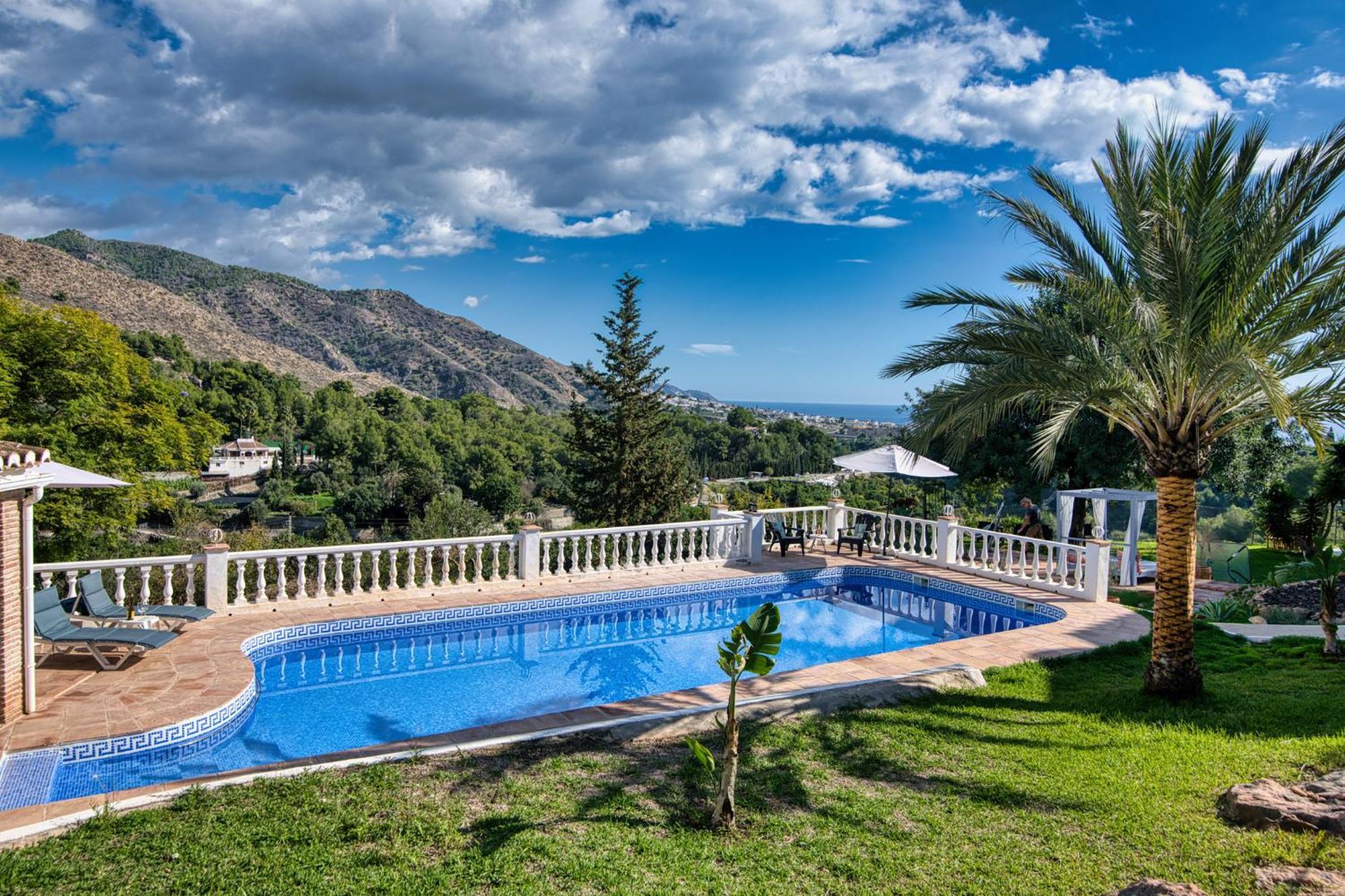 Villa Morera Bed & Breakfast Frigiliana Bagian luar foto