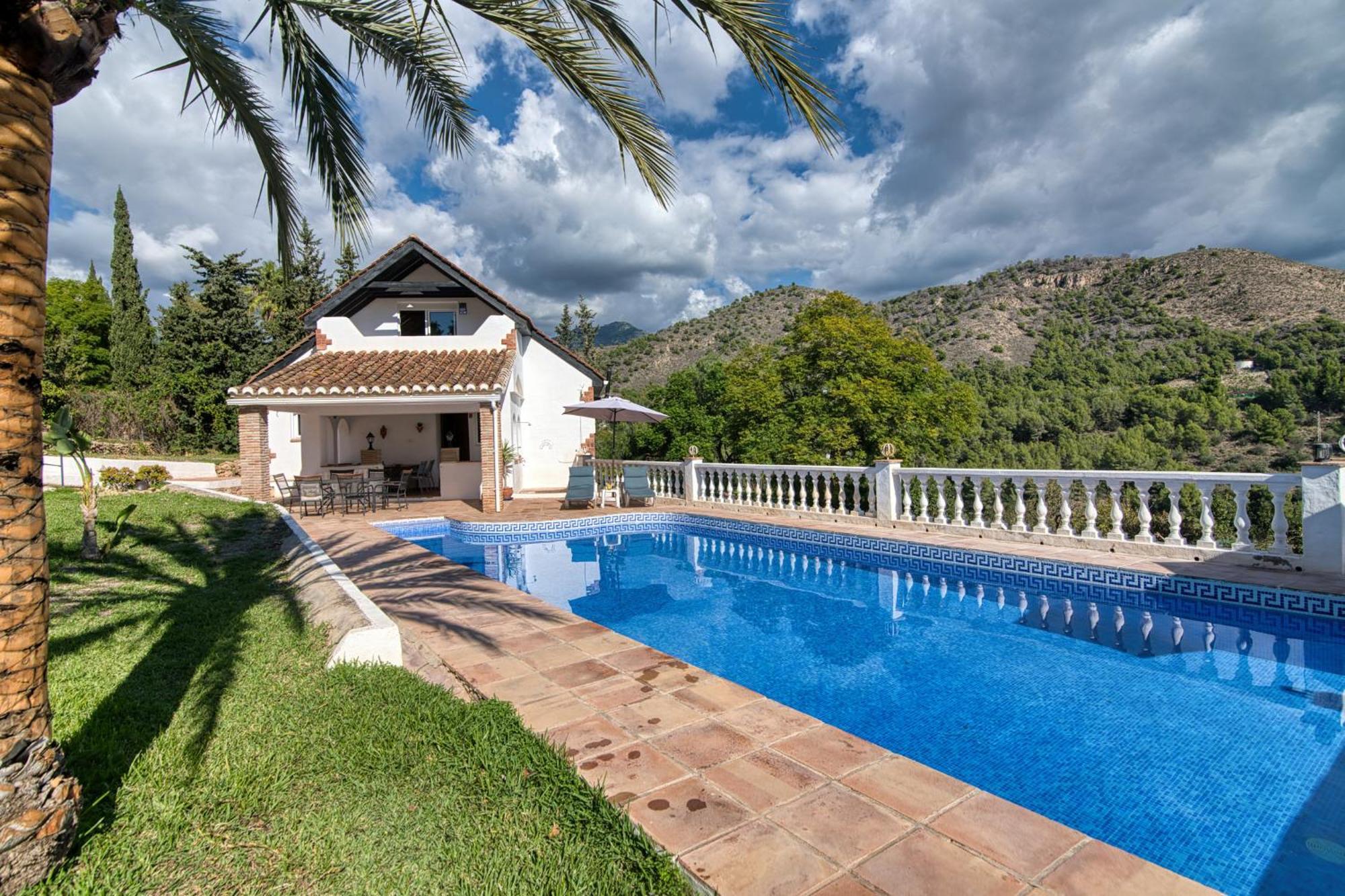 Villa Morera Bed & Breakfast Frigiliana Bagian luar foto