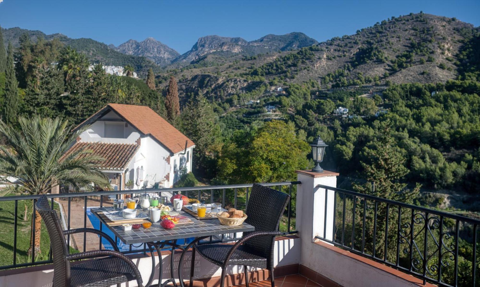 Villa Morera Bed & Breakfast Frigiliana Bagian luar foto