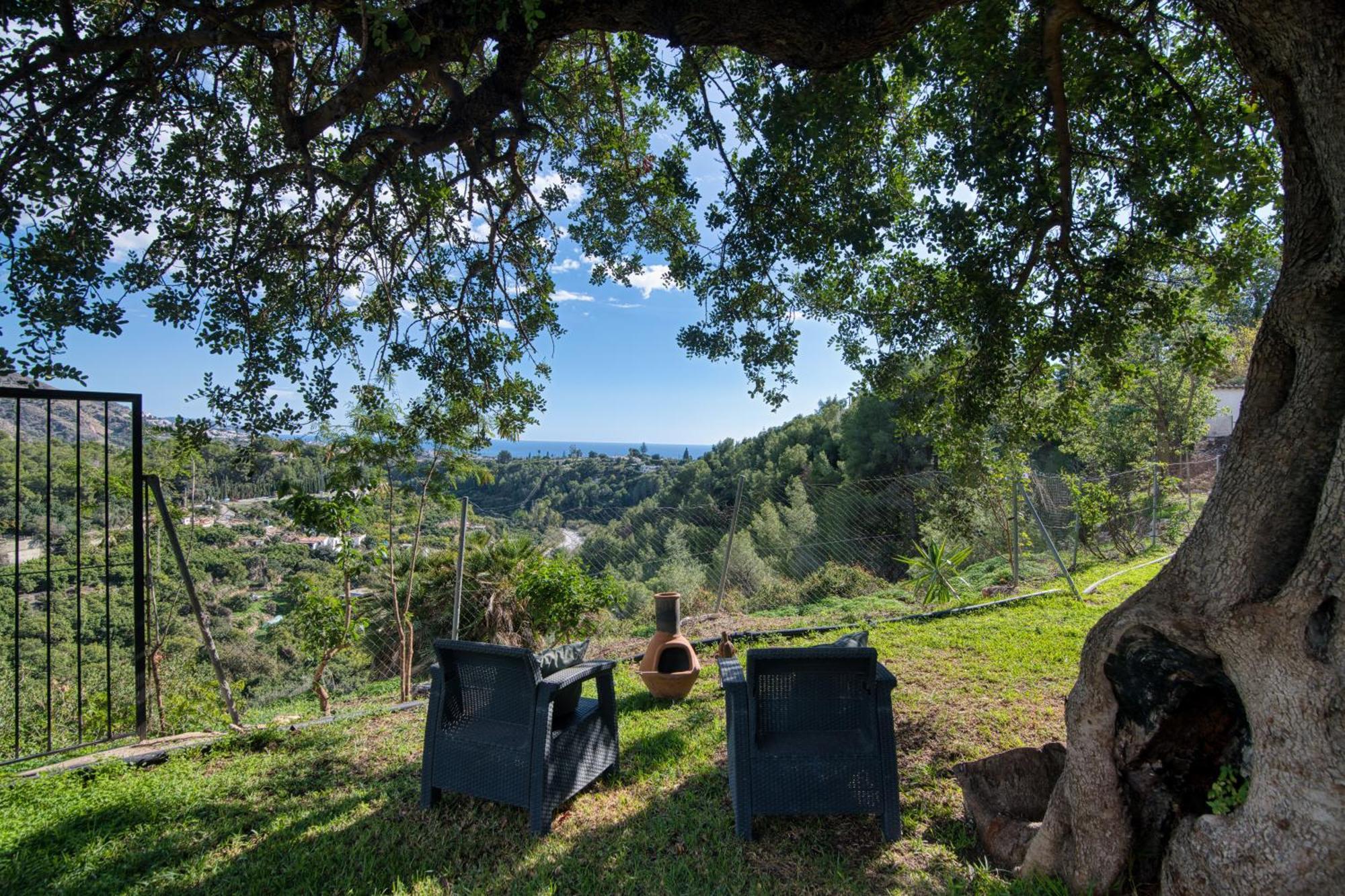 Villa Morera Bed & Breakfast Frigiliana Bagian luar foto